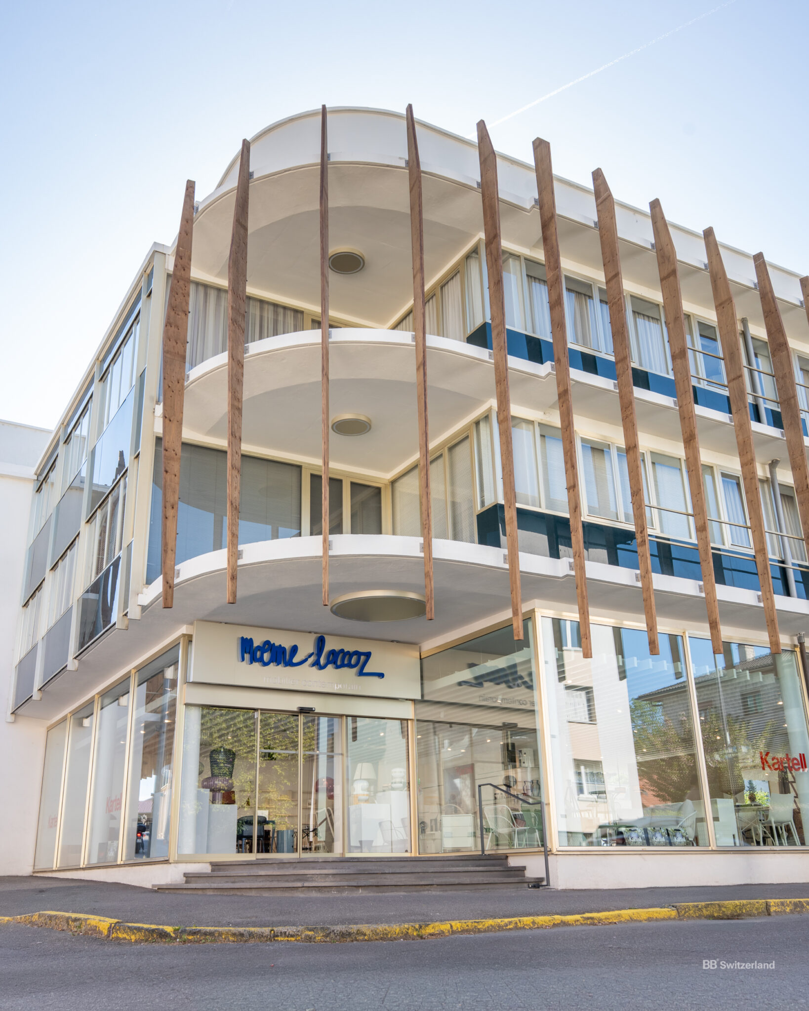Façade du nouveau showroom Moenne Loccoz à La Roche-sur-Foron